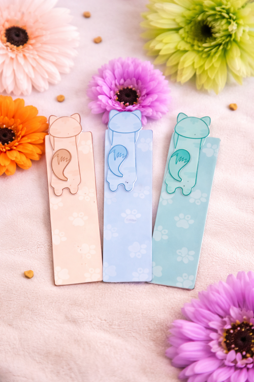 3D effect Blushy Paw Bookmark