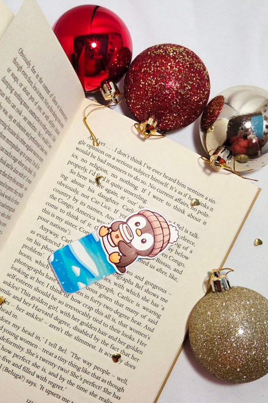 🐧 Cozy Penguin Magnetic Bookmark