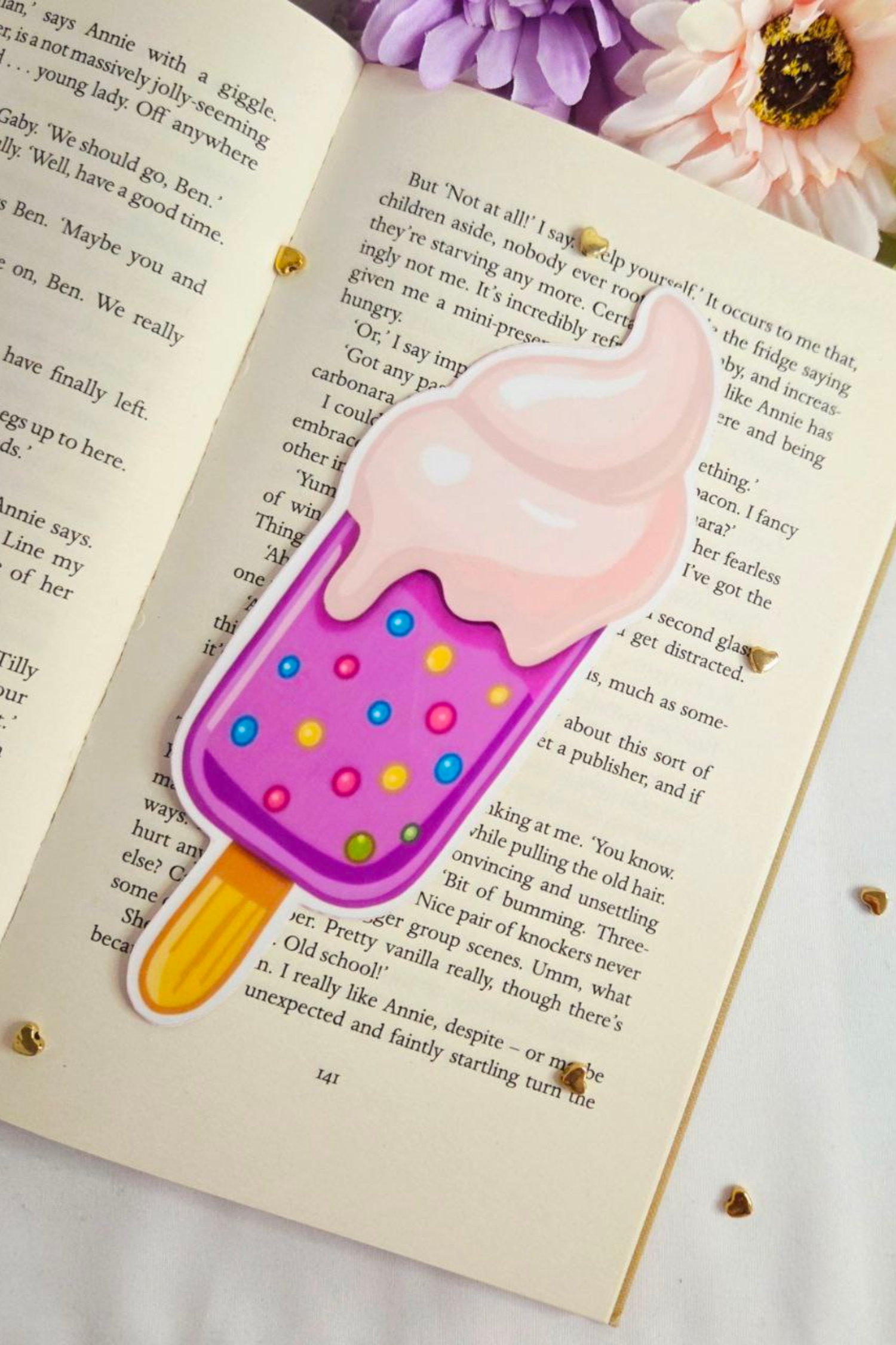 Berry Sprinkle Dream Dessert Bookmark – LivLivStar