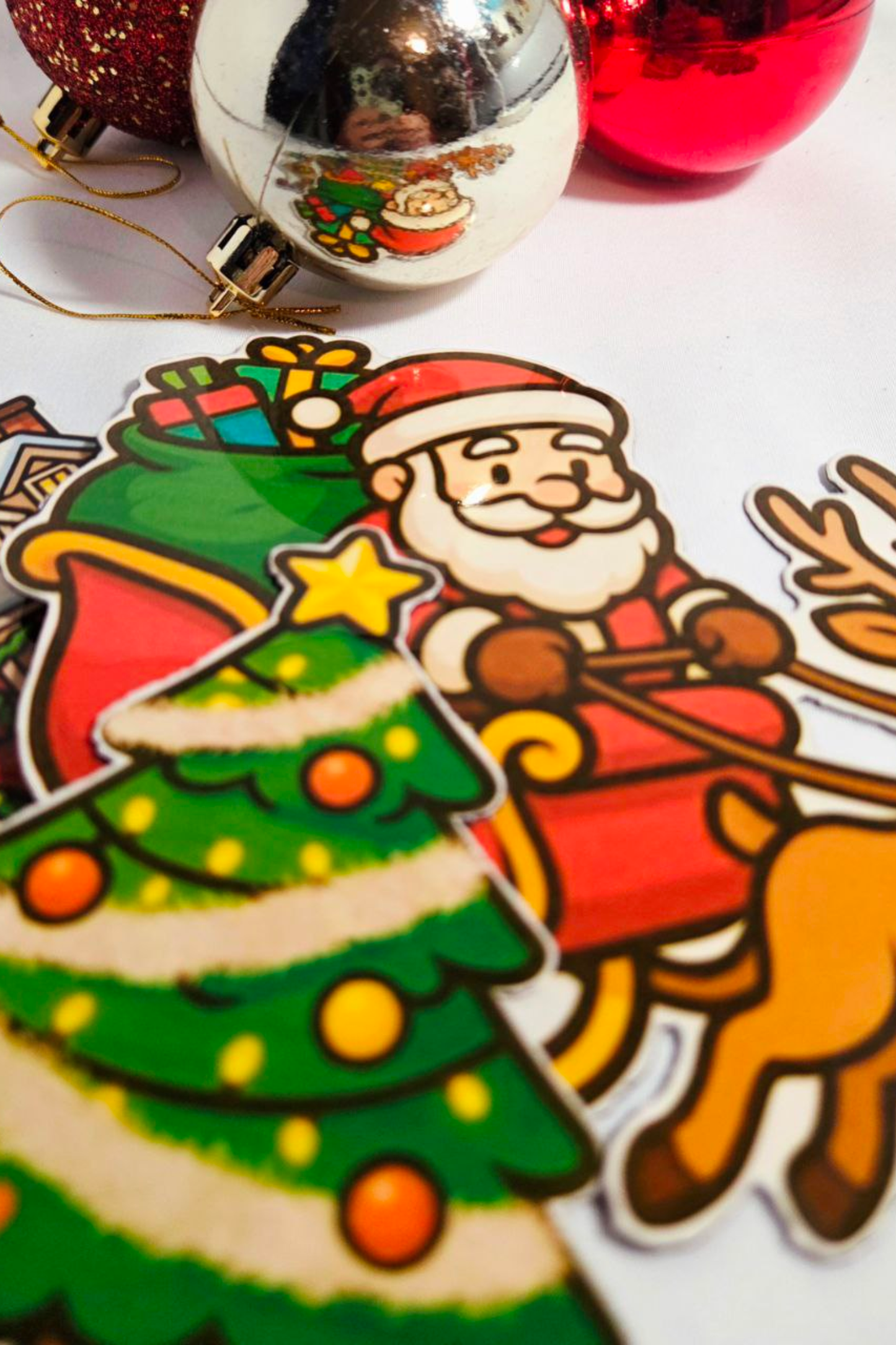 🎄 Christmas Magnet Set – Santa, Tree & Cozy House