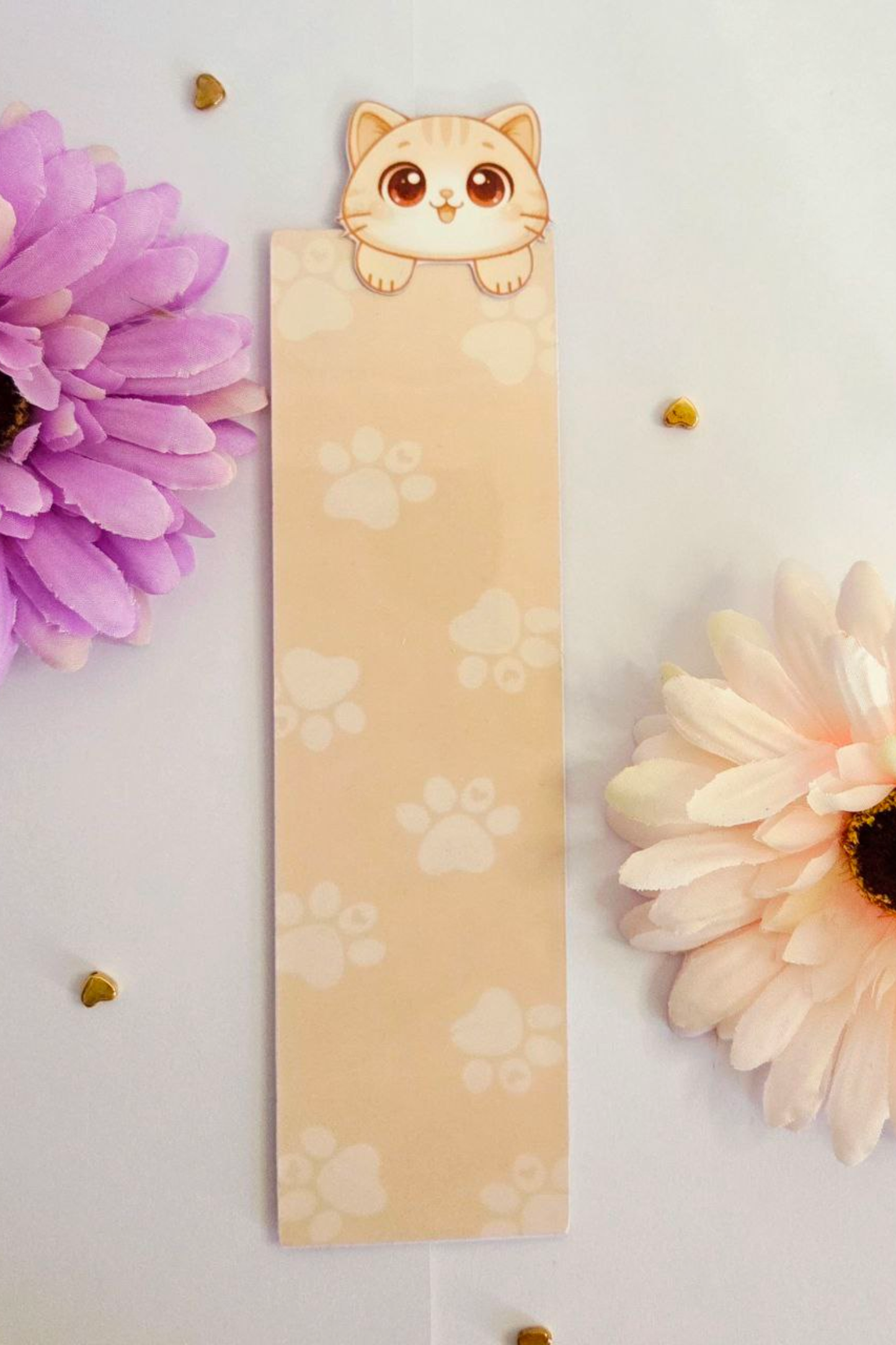 3D Effect Vanilla Paw Bookmark