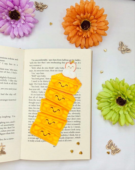 Kawaii Apple Pie Bookmark